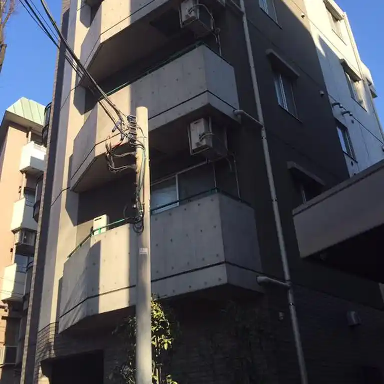 リバティ烏山 外観